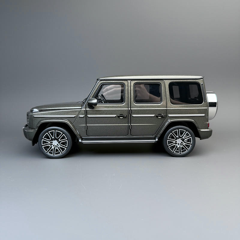 Norev 1:18 Mercedes-Benz G500 Alloy Diecast Model Car