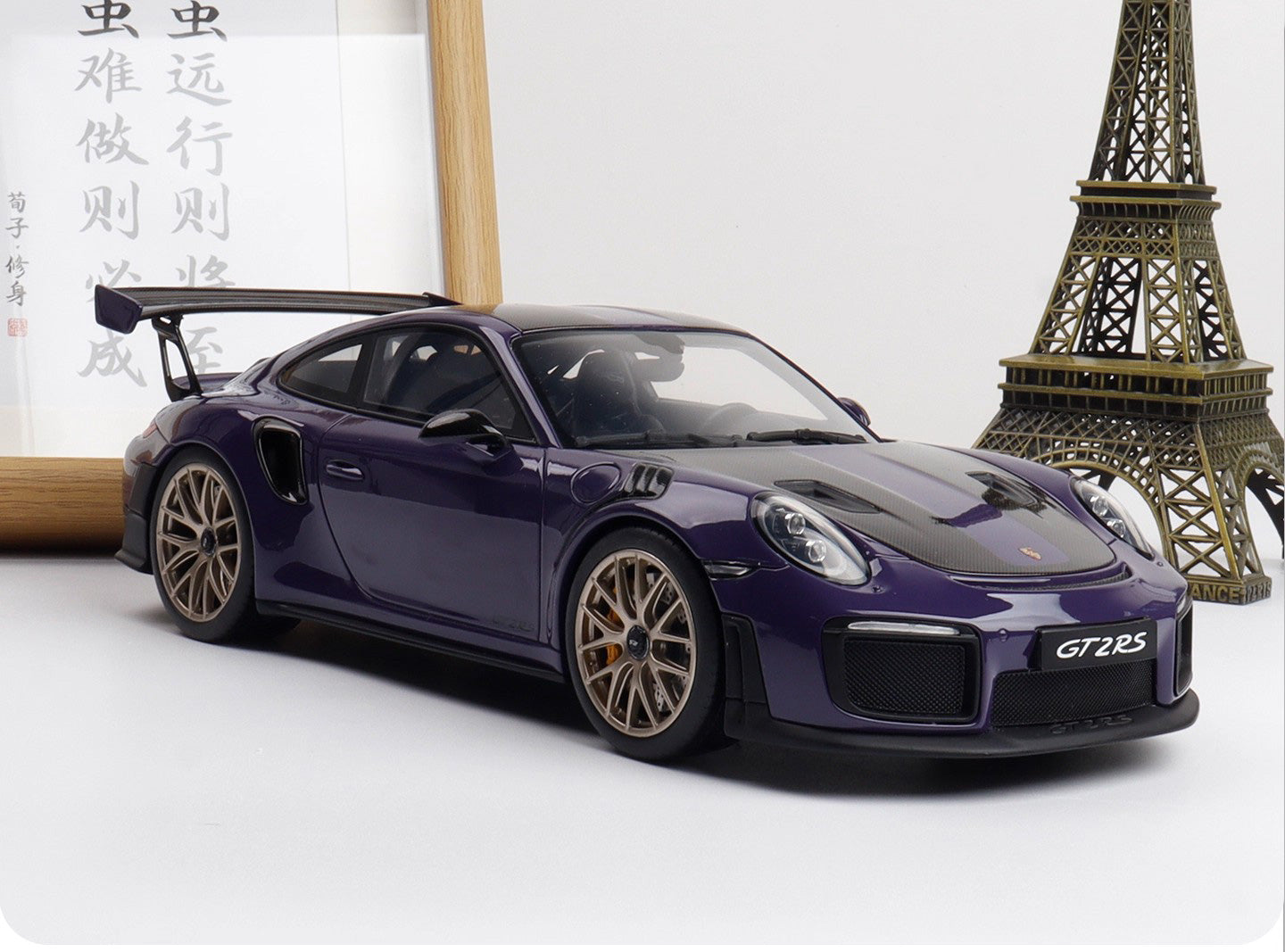 GT Spirit 1:18 Porsche 911 (991.2) Resin Model