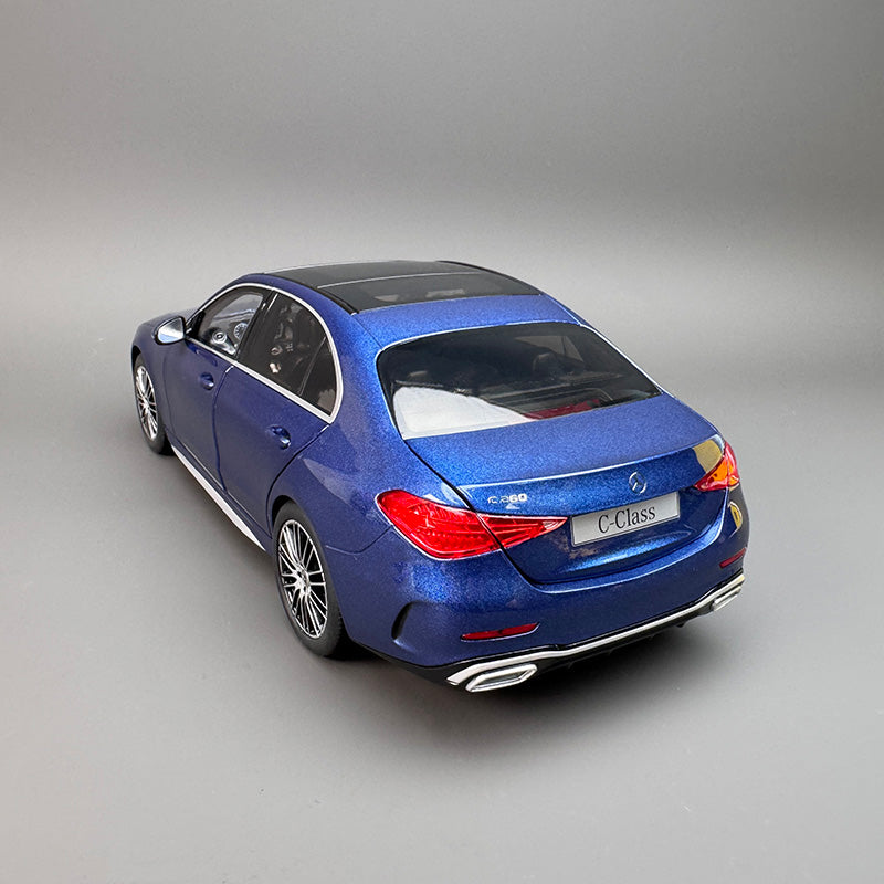 Mercedes-Benz C-Class C260 1:18 Scale Diecast Model Car – Alloy & ABS Collectible with Full Opening Parts