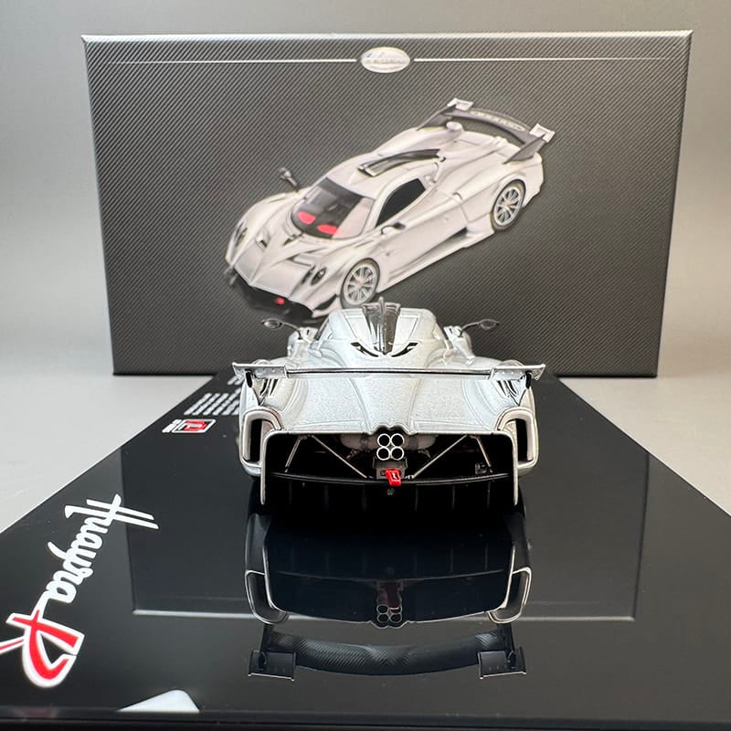 LCD Pagani Huayra R 1:43 Diecast Model Car