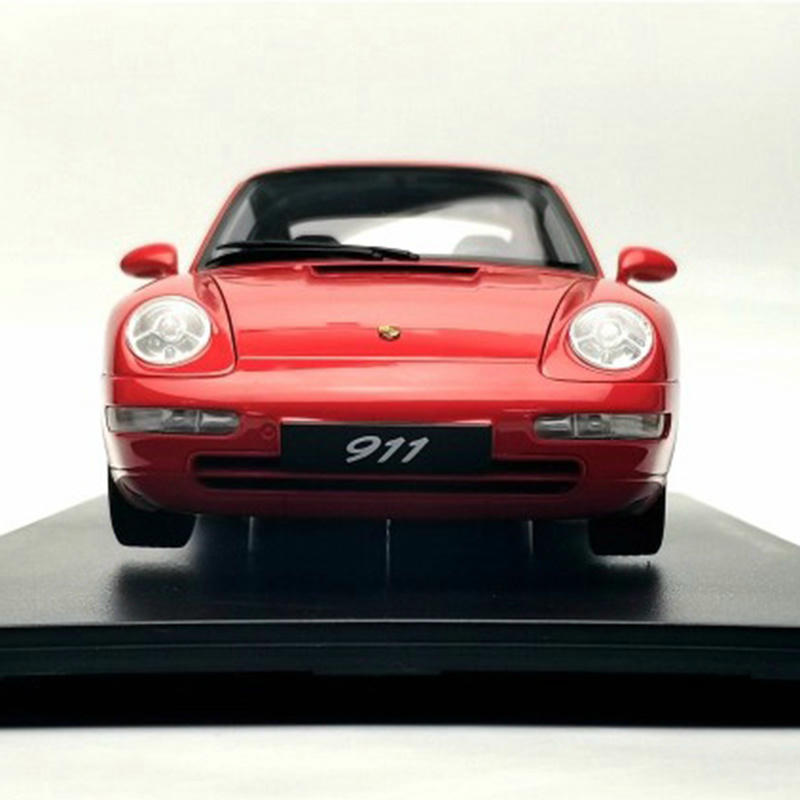 AUTOart 1:18 Porsche 911 (993) Carrera Diecast Car Model