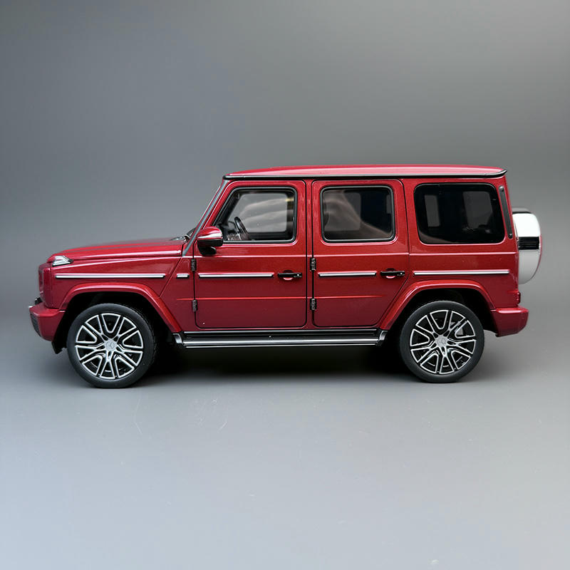 Norev 1:18 Mercedes-Benz G500 Alloy Diecast Model Car