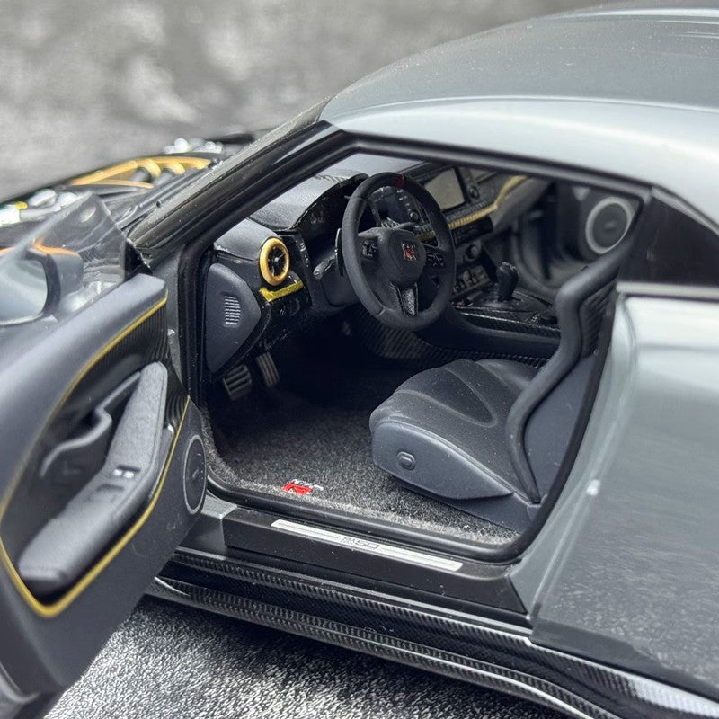 AUTOart Nissan GT-R50 by Italdesign – 1:18 Scale Model (Full Opening, Multi-Color Collector’s Edition)