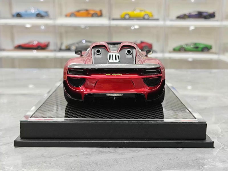 YY Model Porsche 918 Spyder 1:18 Resin Model Car