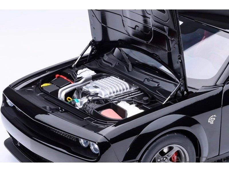 AUTOart Dodge Challenger SRT 2023 1:18 Diecast Model Car
