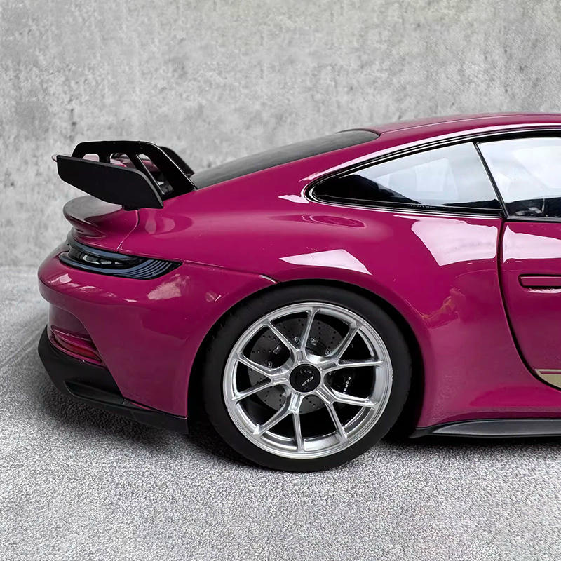 Norev 1:18 Porsche 911 GT3 2021 Diecast Car