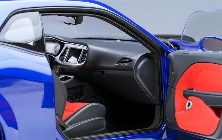 Autoart 1/18 Dodge Challenger R/T wide body Blue diecast car model