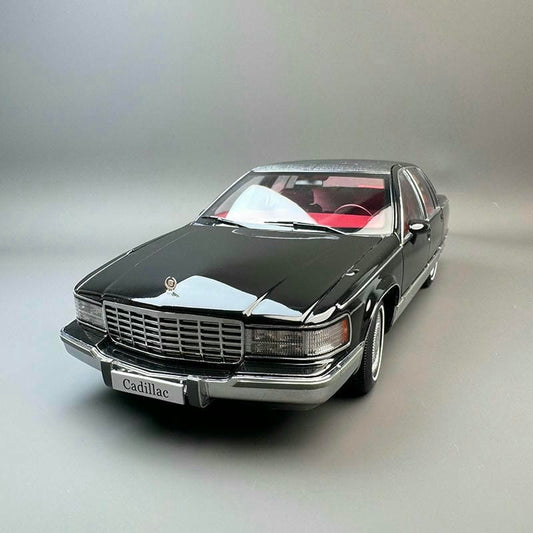 Xiaoguang 1:18 Cadillac Wood Die-Cast Model Car