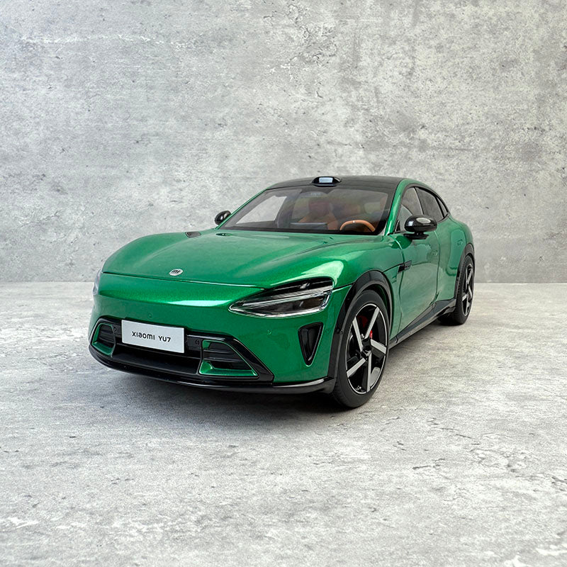 Xiaomi YU7 Alloy Model – 1:18 Scale