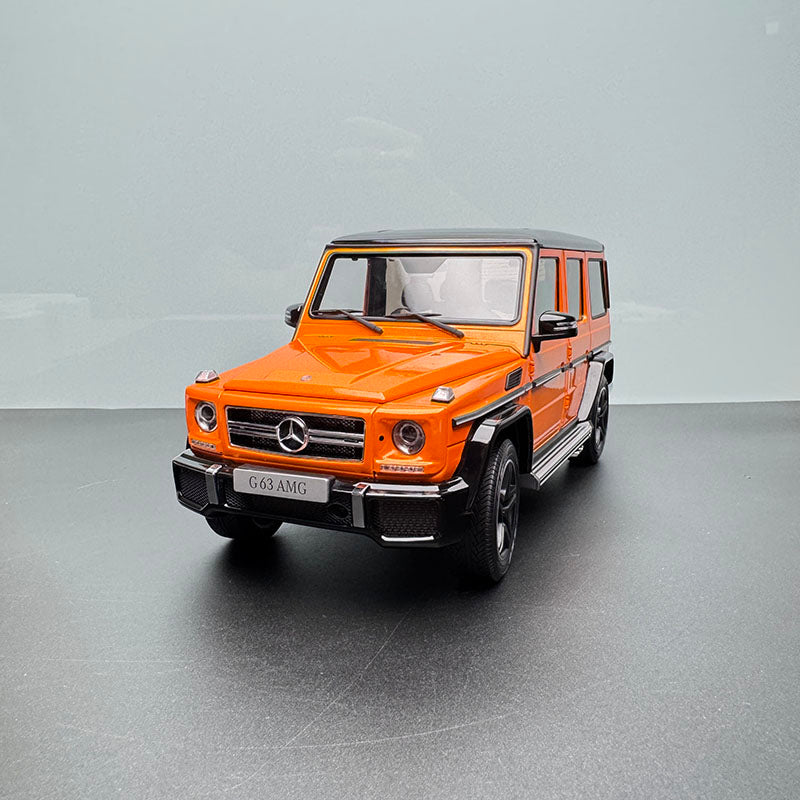 AR 1:18 Mercedes-Benz G63 Diecast Model – Full Opening, Collectible Grade