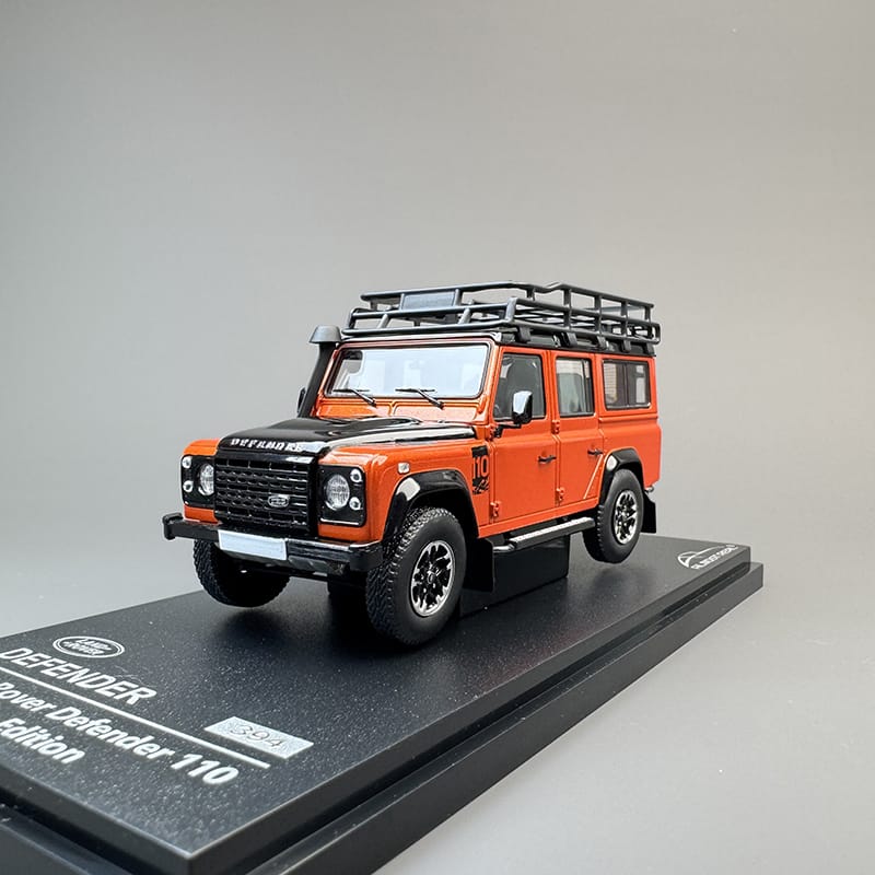 Almost Real Land Rover Defender 110 1:43 Diecast Model