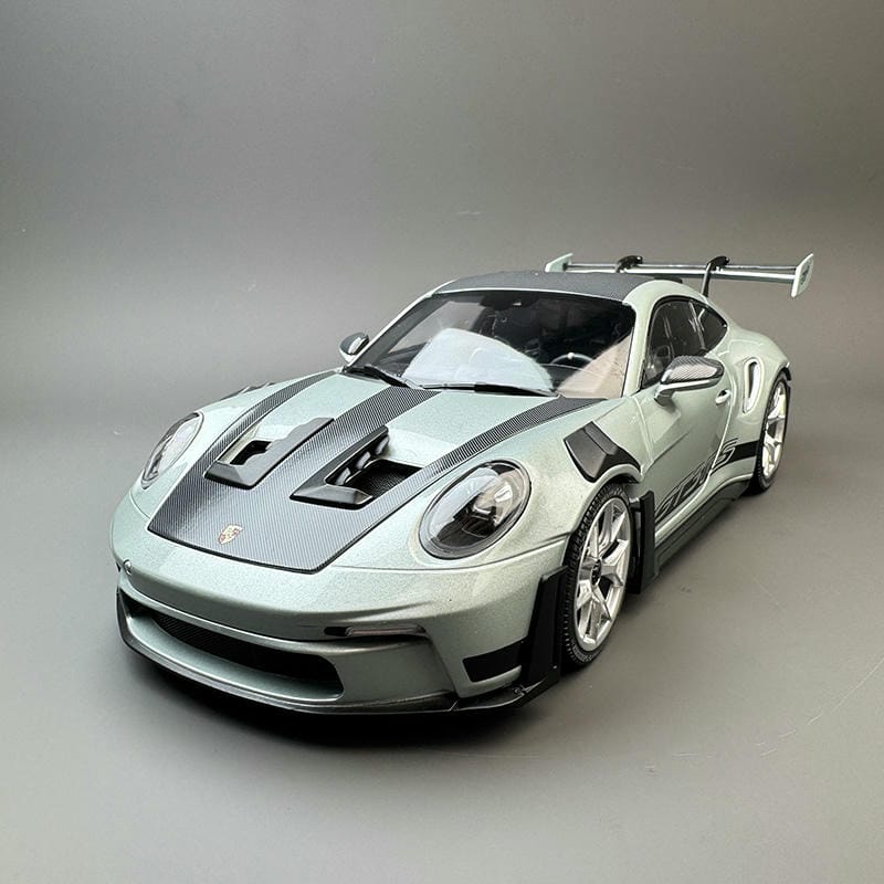 Minichamps 1:18 Porsche 911 GT3 RS