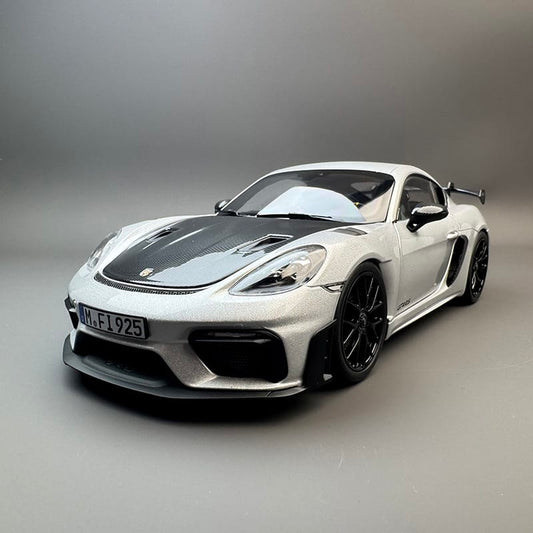 Norev Porsche 911 GT4 RS 1:18 Diecast Model Car