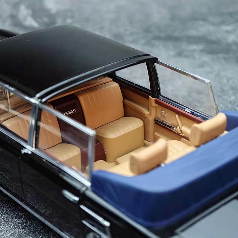 KK Scale Mercedes-Benz 600 Pullman W100 1:18 Diecast Model Car