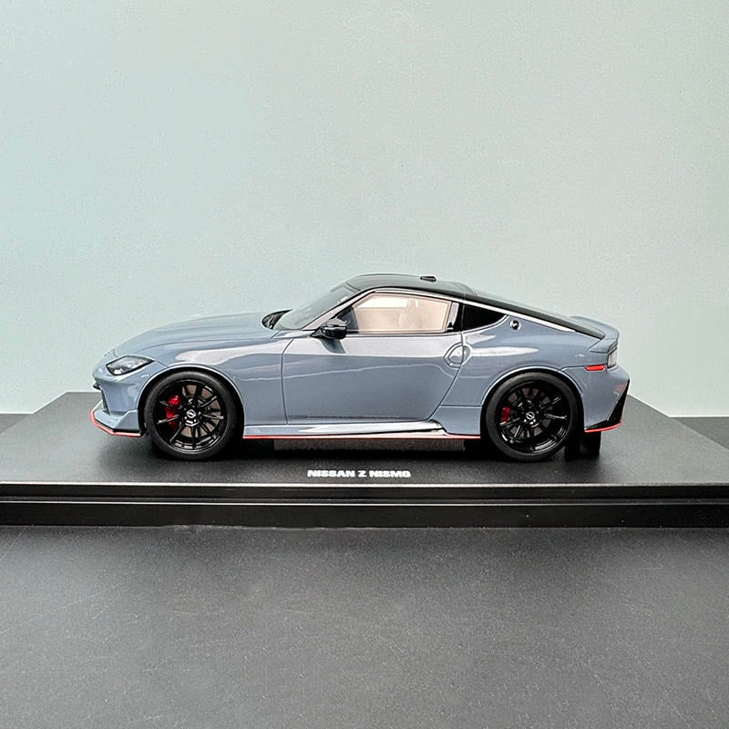 GT Spirit 1:18 Nissan Z NISMO Resin Model (Gray GT484) â Limited Edition Collectible Replica