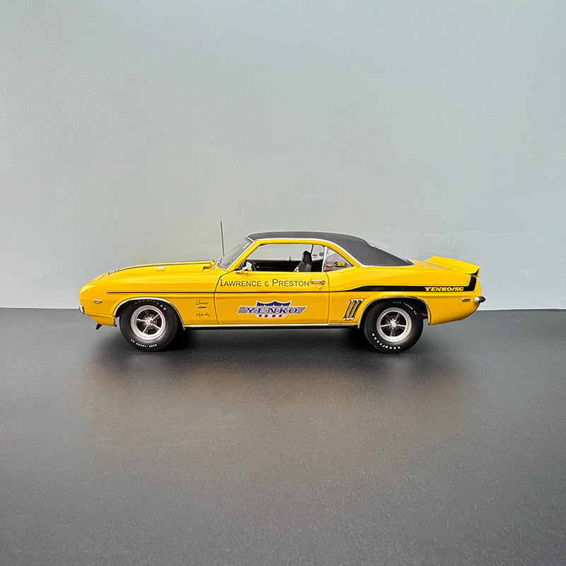 Chevrolet 1:18 Die-Cast Alloy Model by ACME GMP (Yellow)