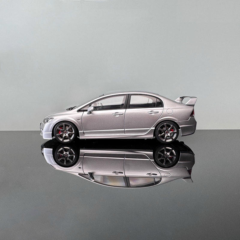 MotorHelix 1:18 Honda Civic FD2 Diecast Car