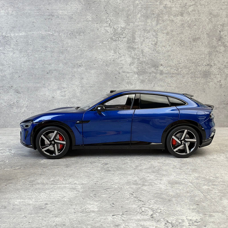 Xiaomi YU7 Alloy Model – 1:18 Scale