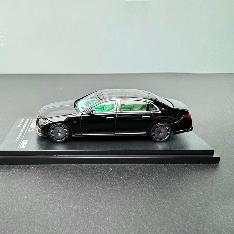 AR Box 1:64 Brabus S-Class 7th Gen “S 850” Maybach Masterpiece – Diecast Alloy Collectible
