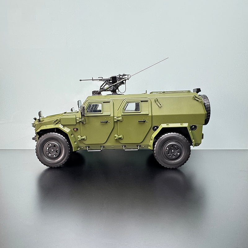 Dongfeng Mengshi CSK181 1:18 Scale Alloy Diecast Model – Interactive Tactical Collectible