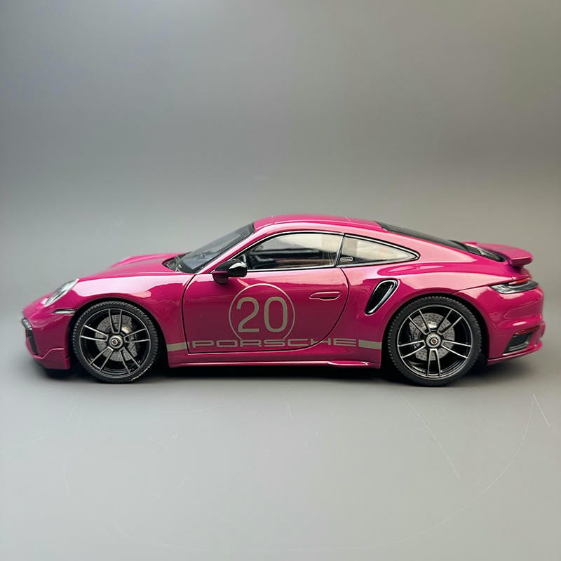 Minichamps 1:18 Porsche Turbo S