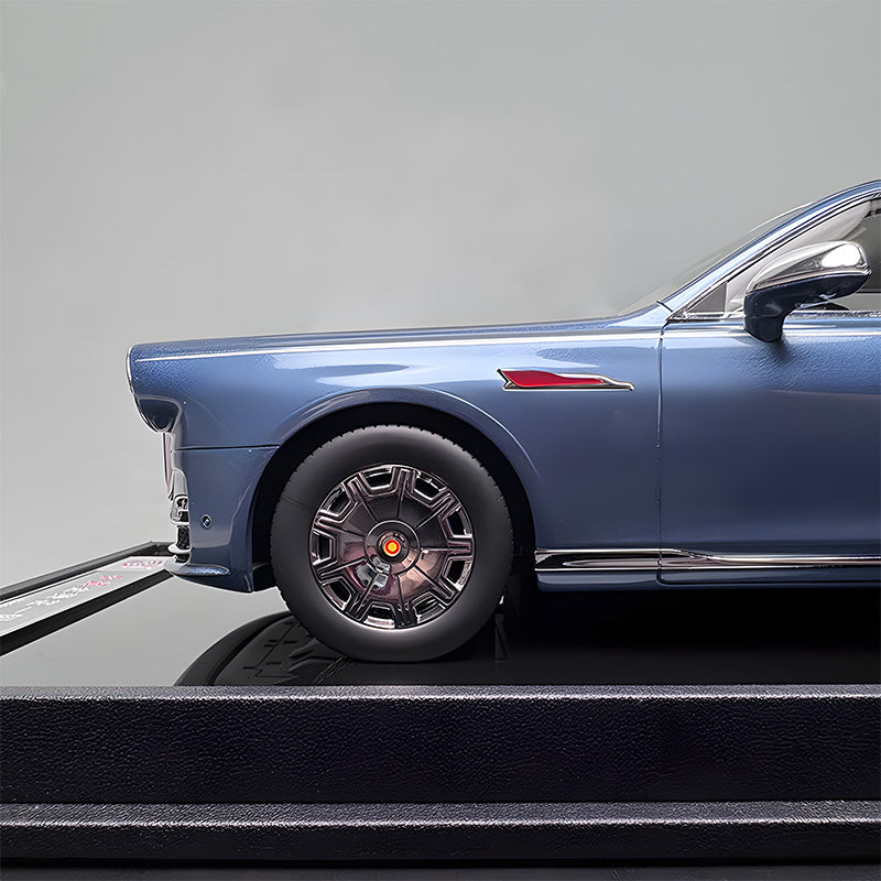 Hongqi Guoli 1:18 Resin Model – Limited Edition Luxury Car Replica