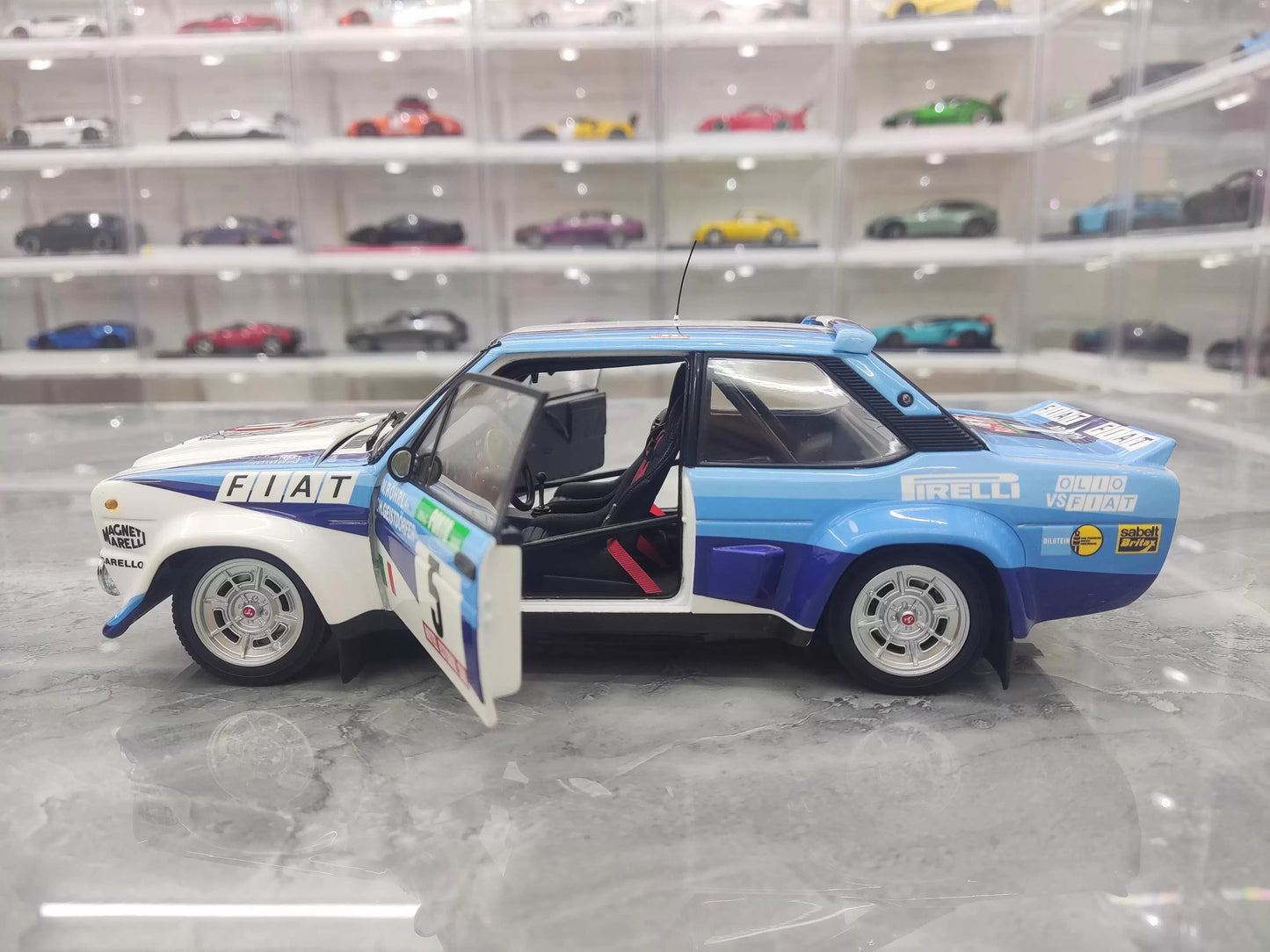 Fiat 131 1:18 Diecast Model by Kyosho (No. 5 Rally Livery – Collector's Static Edition)