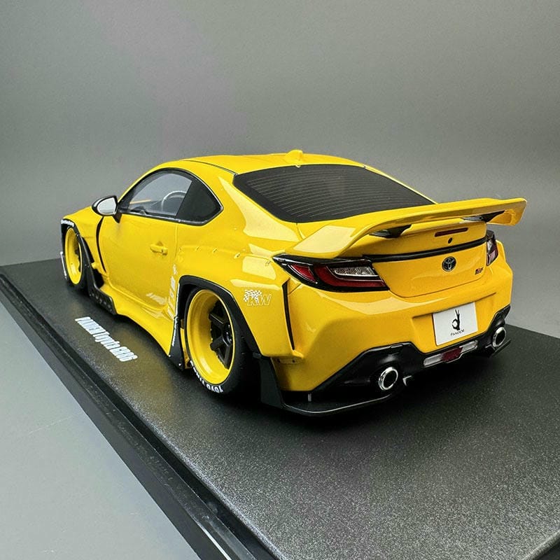 GT SPIRIT 1:18 Rocket Bunny Toyota GR86 Resin Static Model Car (Limited Edition, CLDC043)