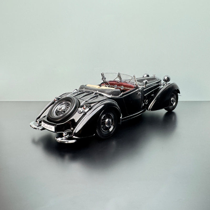 SunStar 1939 Horch 855 Special Roadster 1:18 Diecast Model – Black Edition