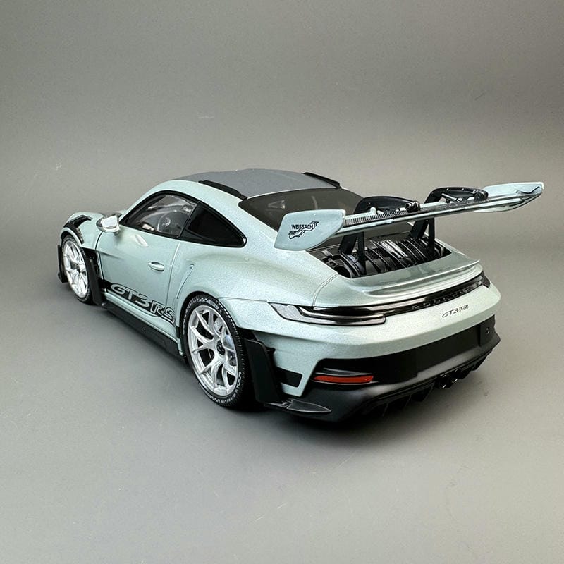 Minichamps 1:18 Porsche 911 GT3 RS