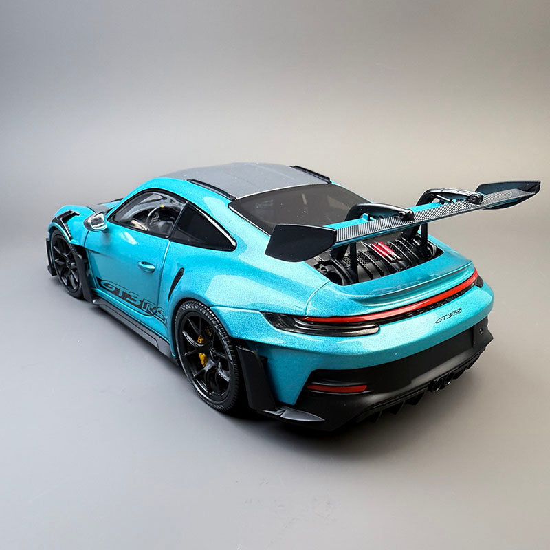 Minichamps 1:18 Porsche 911 GT3 RS Diecast Car