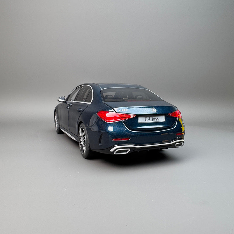 Mercedes-Benz C-Class C260 1:18 Scale Diecast Model Car – Alloy & ABS Collectible with Full Opening Parts