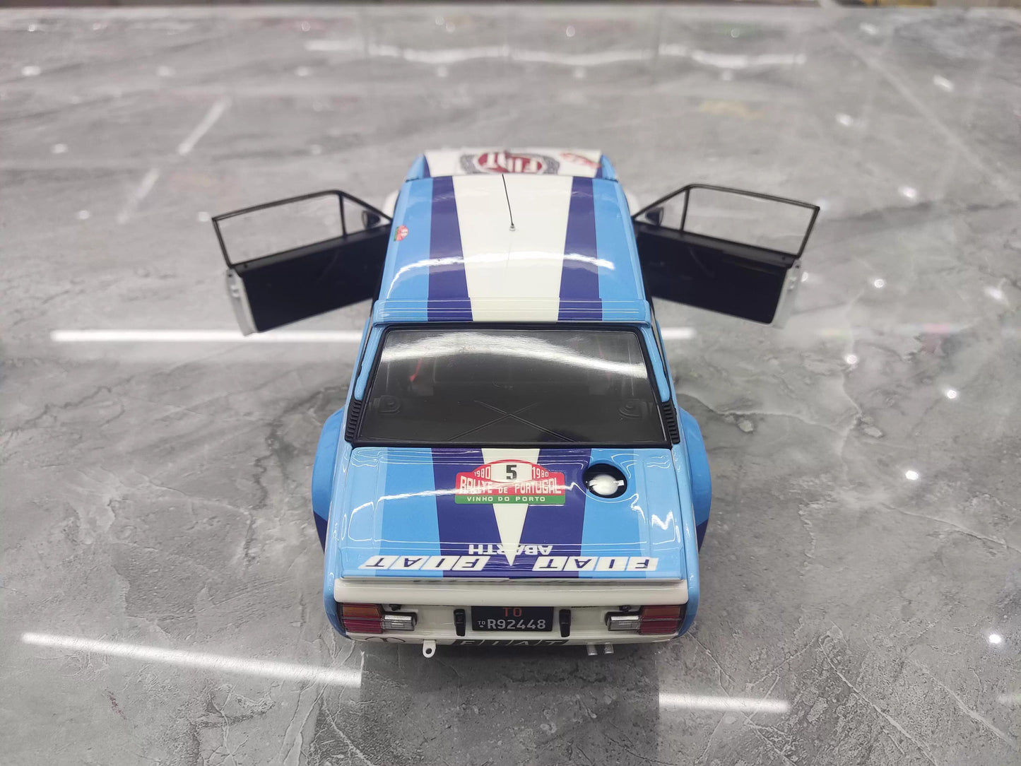 Fiat 131 1:18 Diecast Model by Kyosho (No. 5 Rally Livery – Collector's Static Edition)