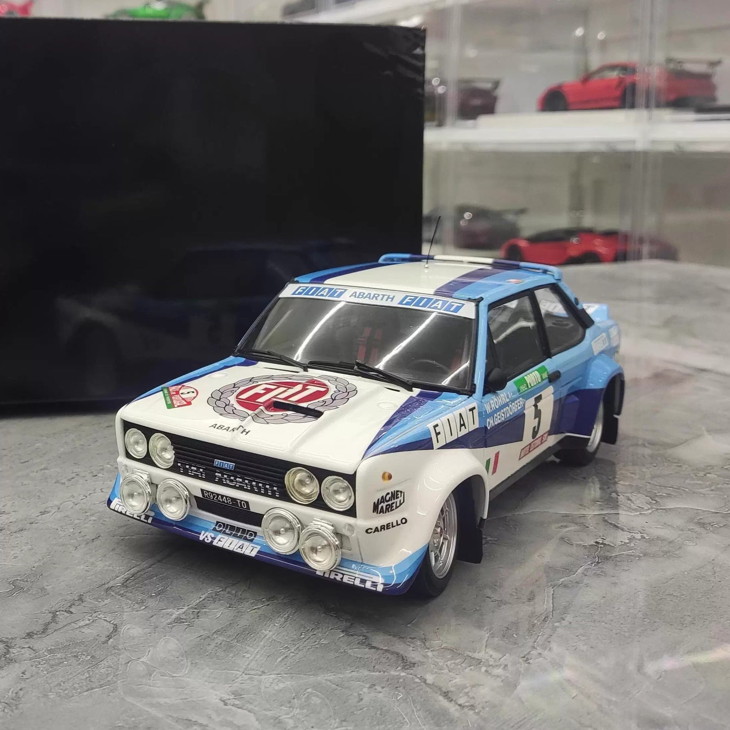 Fiat 131 1:18 Diecast Model by Kyosho (No. 5 Rally Livery – Collector's Static Edition)