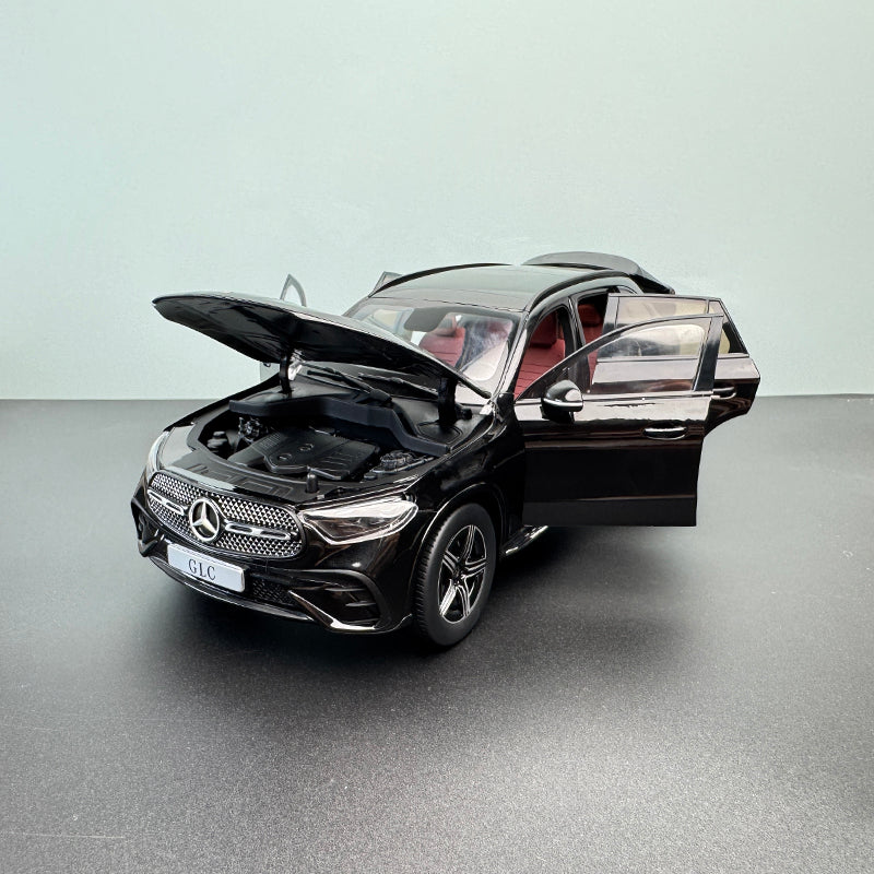 1:18 iScale Mercedes-Benz GLC X254 Black Diecast Model – AMG-Line Precision Collectible