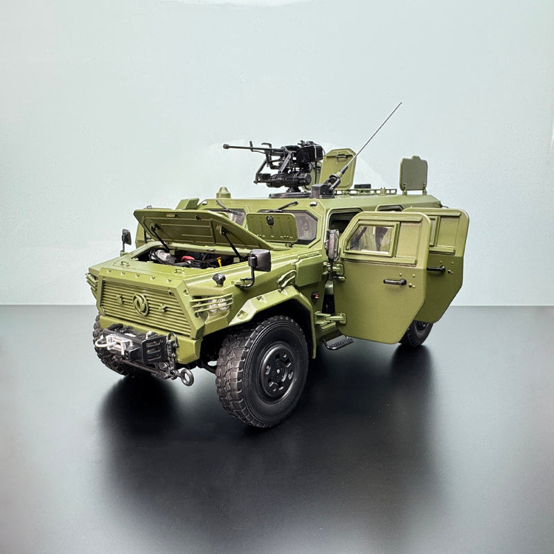 Dongfeng Mengshi CSK181 1:18 Scale Alloy Diecast Model – Interactive Tactical Collectible