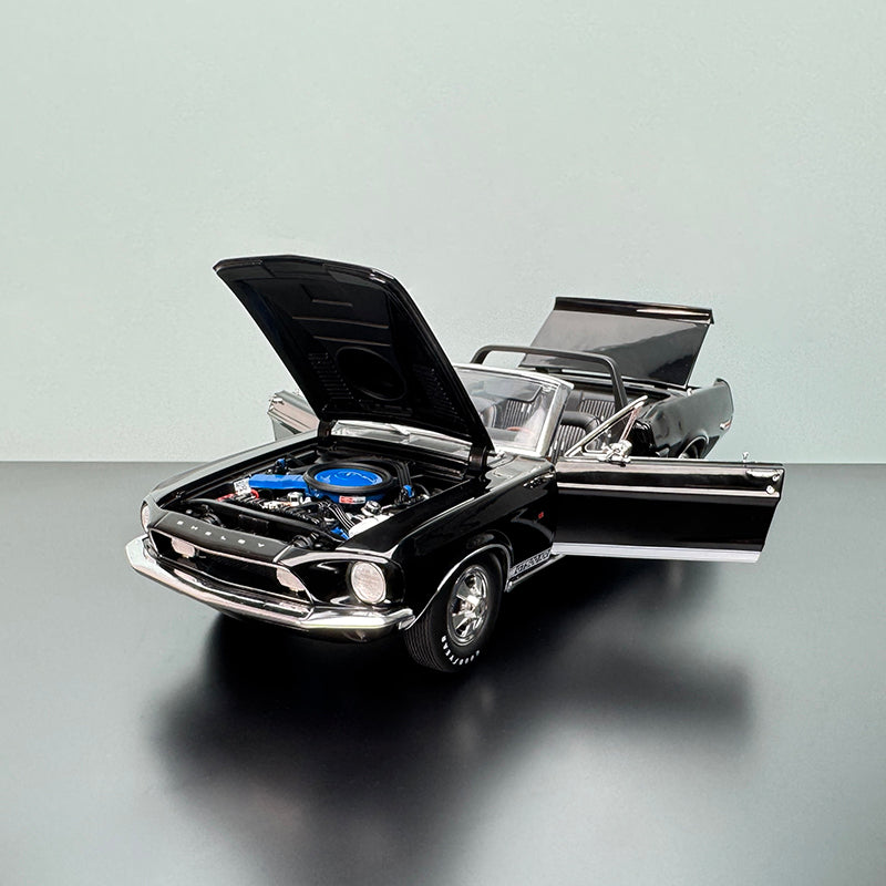 ACME 1:18 Shelby GT500KR “King of the Road” Diecast Model – Interactive Collectible