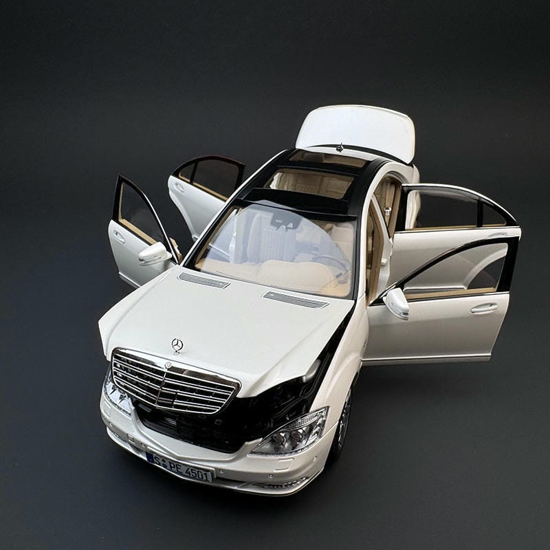 MH 1:18 Scale Mercedes-Benz S600L W221 Diecast Model Car