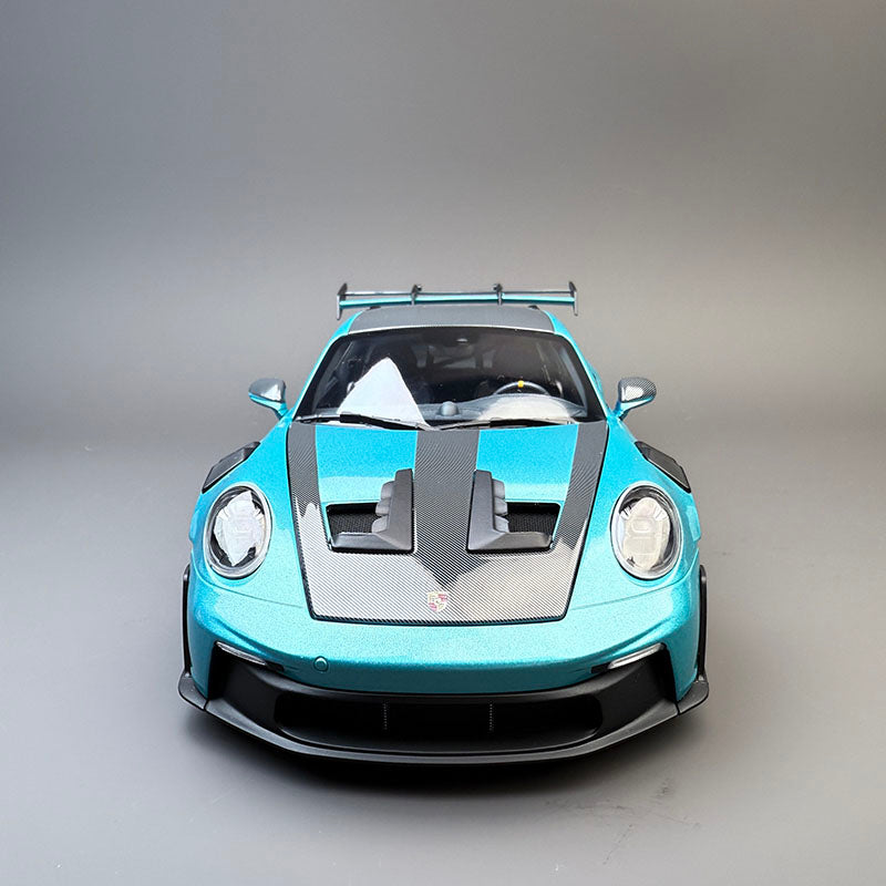 Minichamps 1:18 Porsche 911 GT3 RS Diecast Car