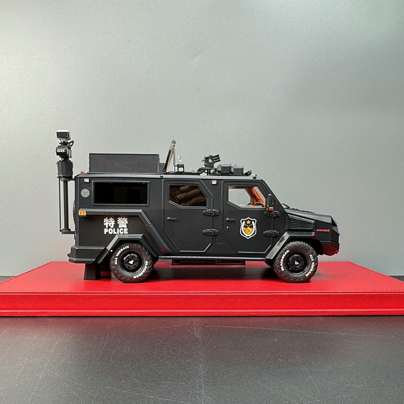 MB 1:18 Huakai “King Snake” Armored Explosion-Proof Police Car Model – Resin Super-Scale Collector’s Edition
