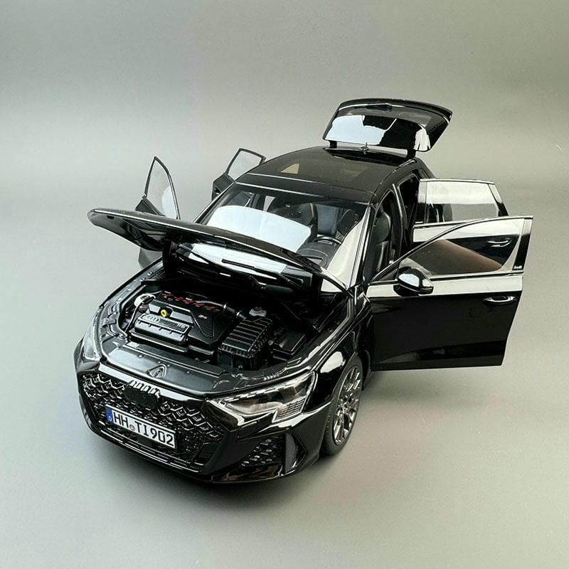 Norev 1:18 Audi RS3 – Alloy Model(188338)