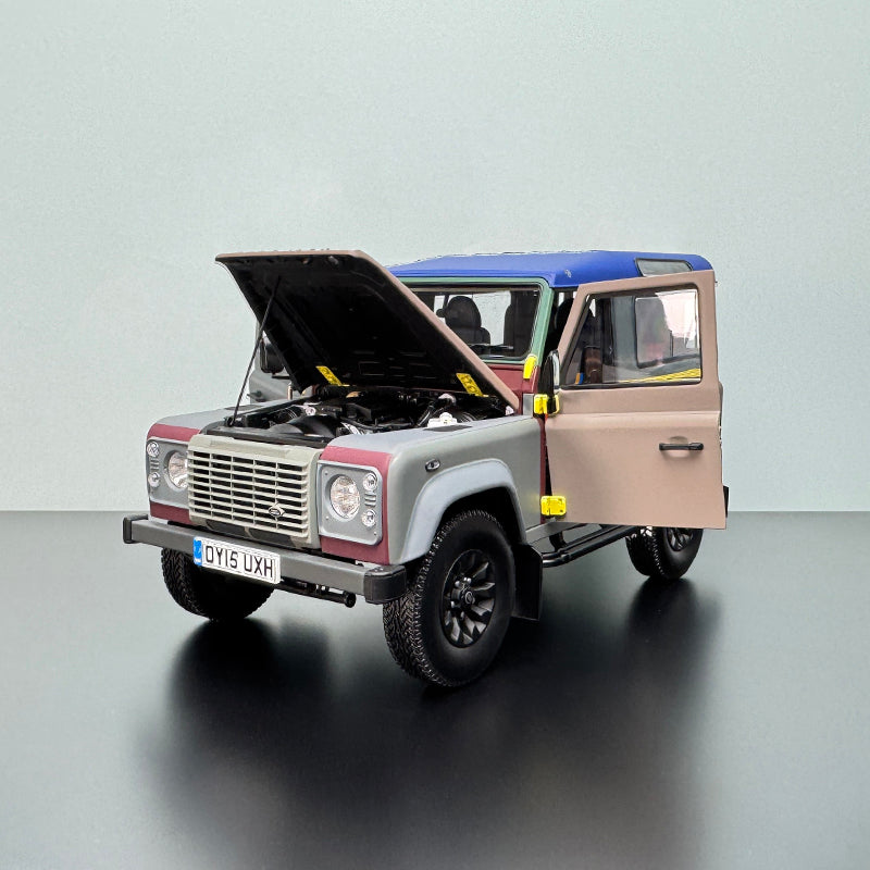 Almost Real Land Rover Defender 90 Paul Smith Custom Edition 1:18 Diecast Model