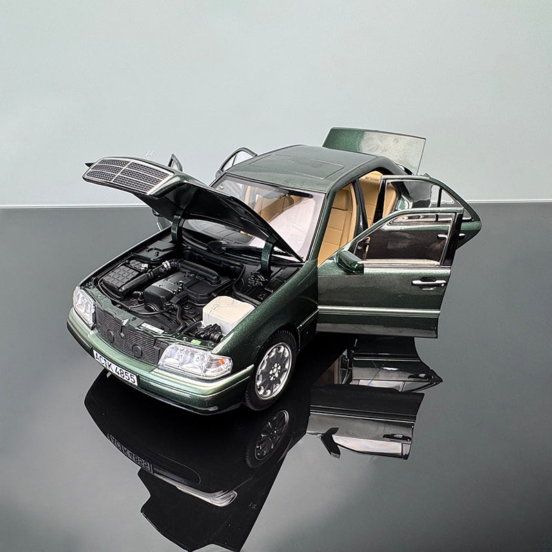 norev Mercedes-Benz C-Class 1997 Wagon Diecast Model – 1:18 Scale Fully Open Collectible