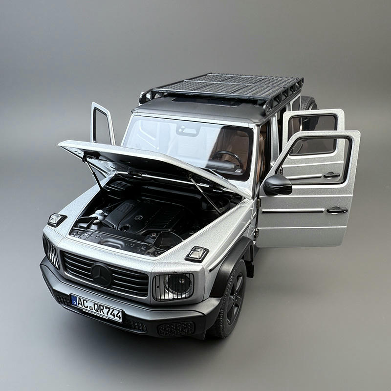 Norev 1:18 Mercedes-Benz G500 Alloy Diecast Model Car