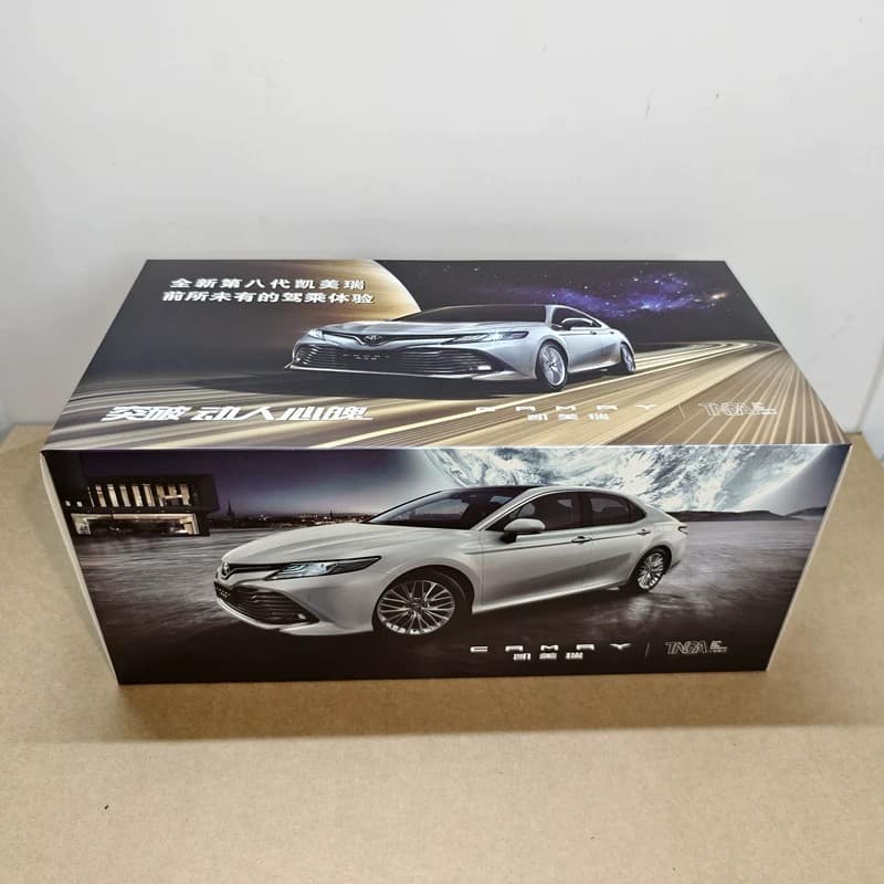oem Licensed Toyota Camry (XV70) Hybrid Sport 2018–2021 1:18 Diecast Model