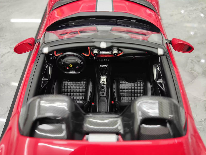 BBR 1:18 Ferrari 812 Convertible Resin Model