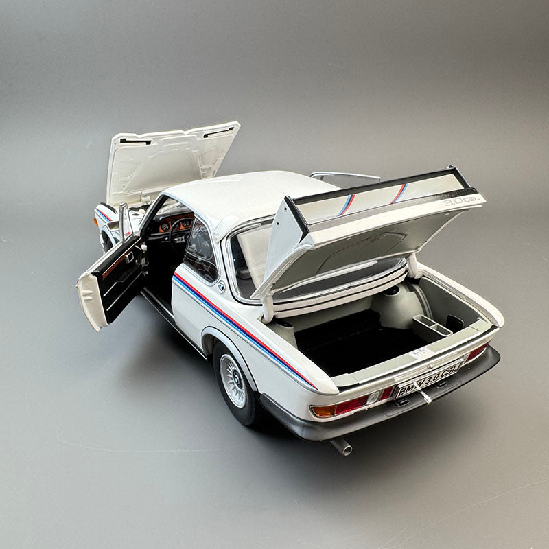 Minichamps 1:18 BMW 3.0 CSL Diecast Car