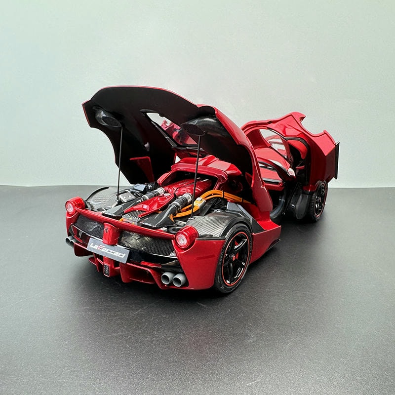 BBR 1:18 Ferrari LaFerrari Lewis Hamilton Edition – Red Metallic Diecast Collectible