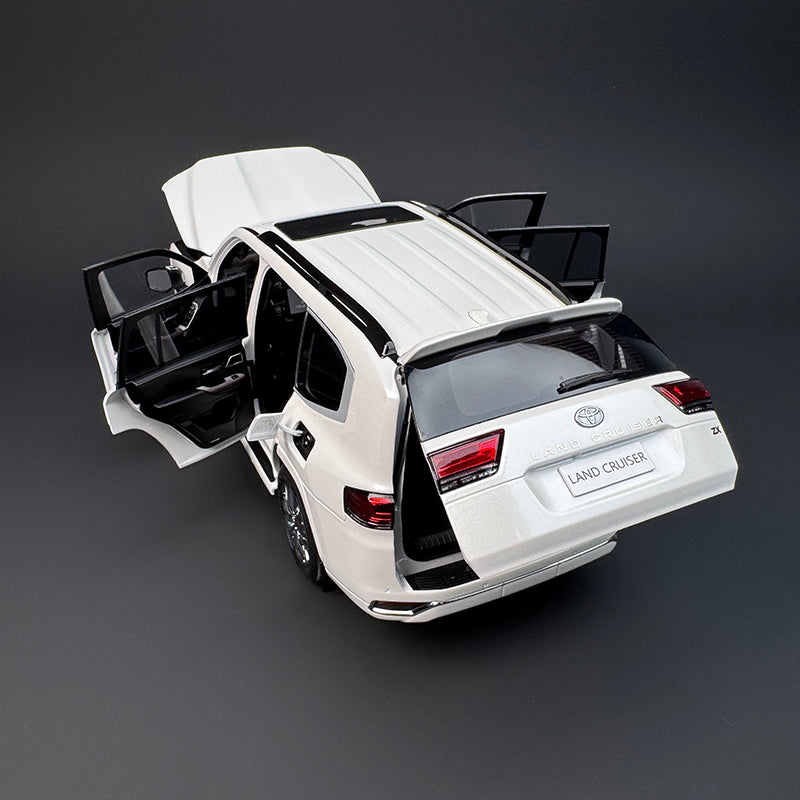 LCD Toyota Land Cruiser LC300 ZX 1:18 Alloy Full-Open Diecast Model