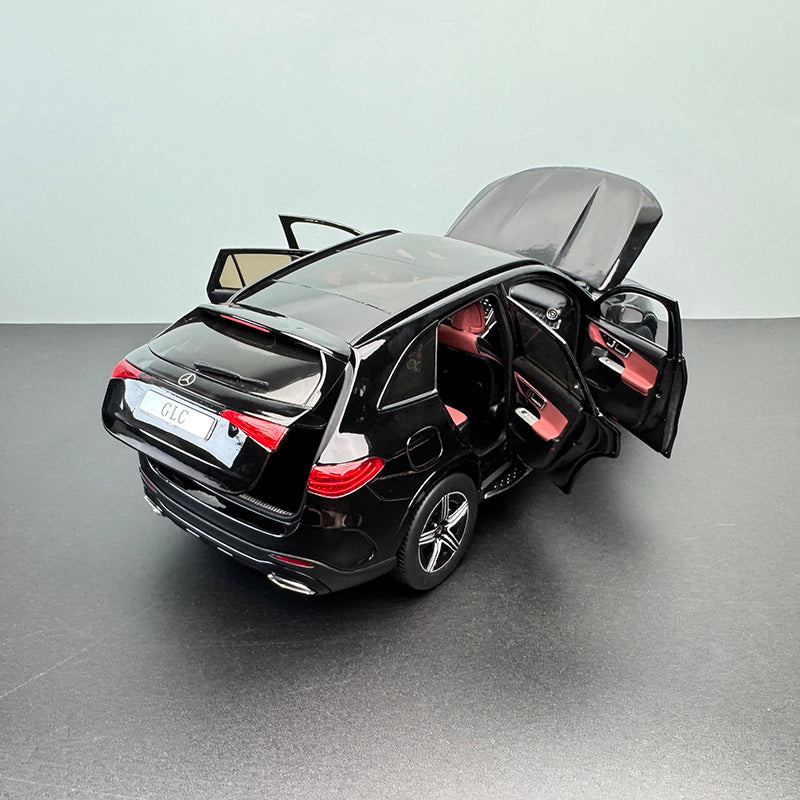 1:18 iScale Mercedes-Benz GLC X254 Black Diecast Model – AMG-Line Precision Collectible